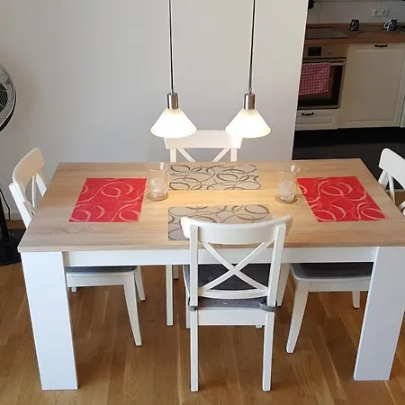 Daire Traumwohnung In Marchenstadt! - A52862 *