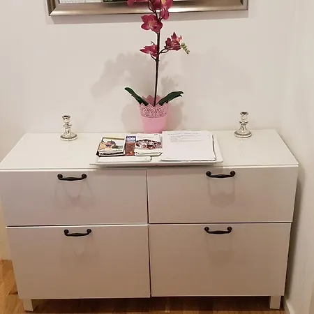 Daire Traumwohnung In Marchenstadt! - A52862 *